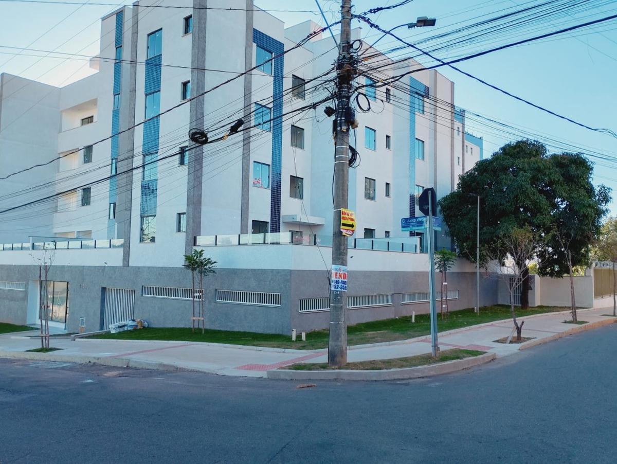 Cobertura, Santa Branca, 3 Quartos, 2 Vagas, 1 Suíte