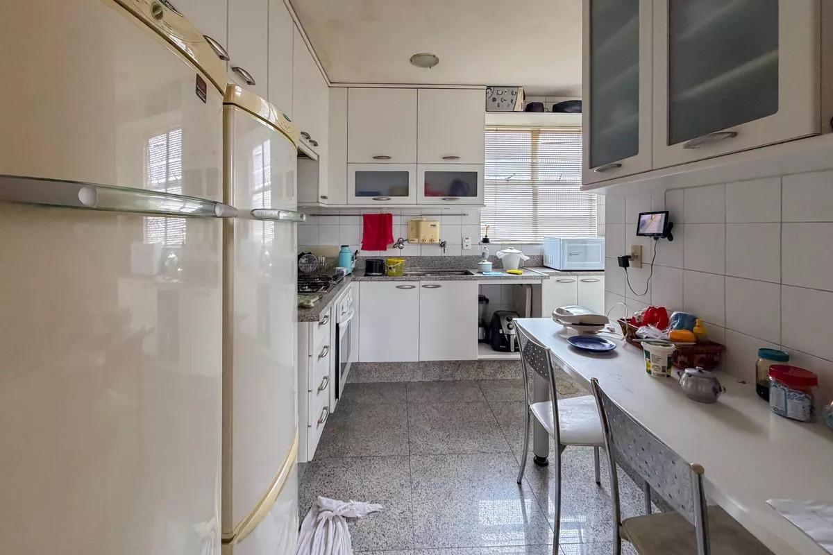 Apartamento, Santo Agostinho, 4 Quartos, 2 Vagas, 1 Suíte