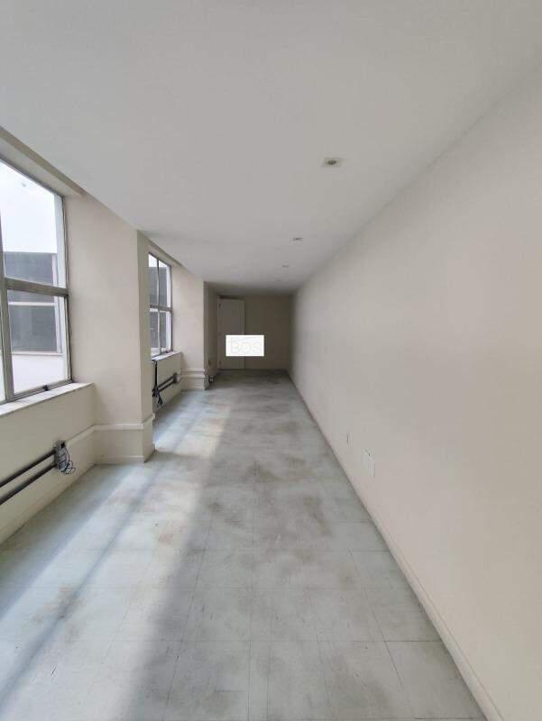 Andar, Centro, 0 Quarto, 0 Vaga