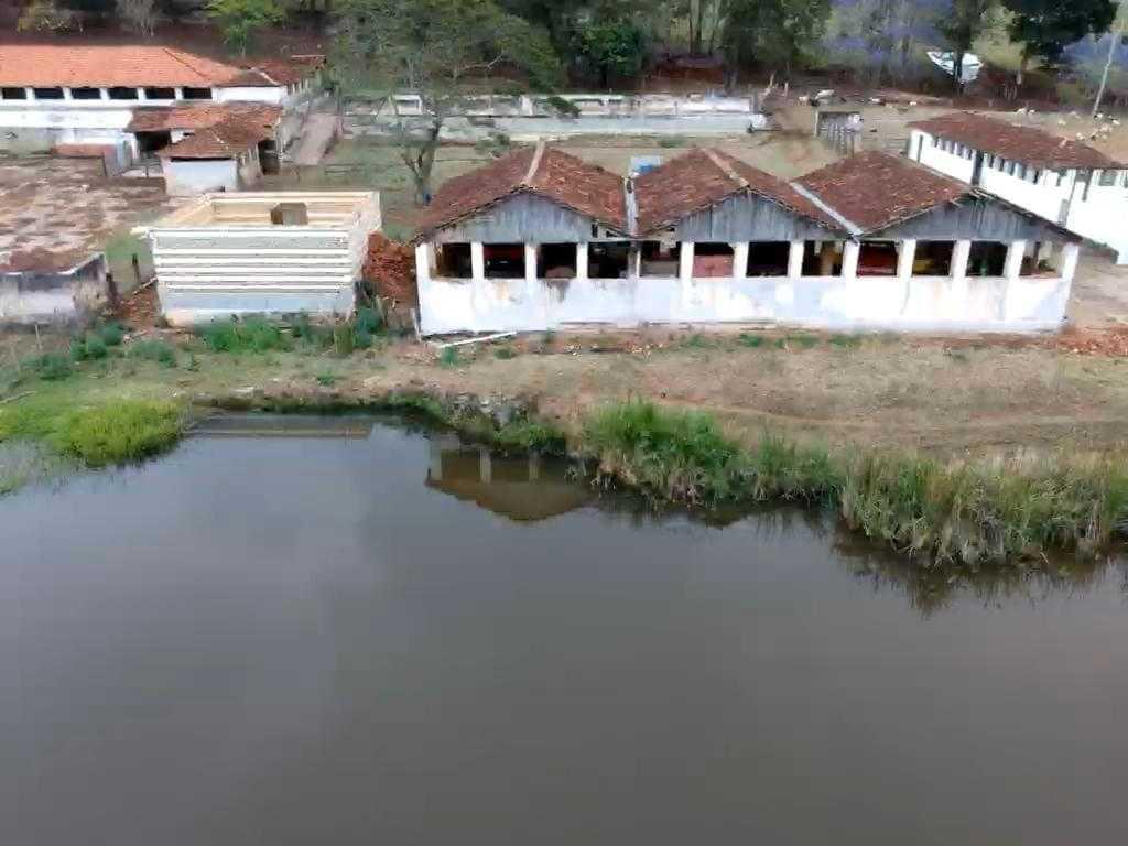 Fazenda, Zona Rural, 4 Quartos, 0 Vaga