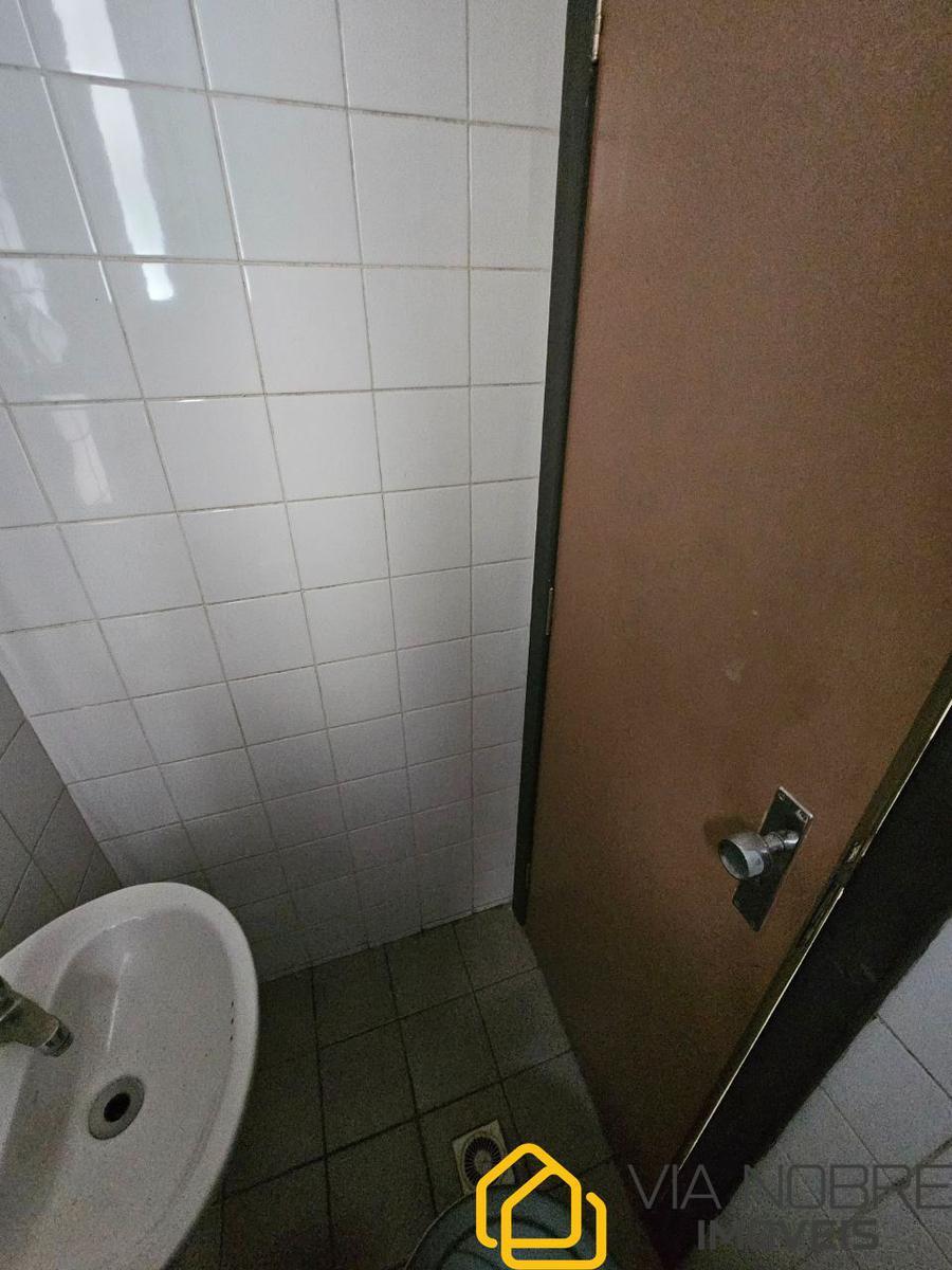 Sala, Estoril, 1 Vaga