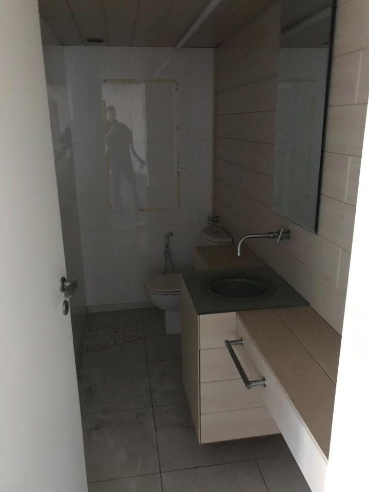 Andar, Centro, 0 Quarto, 0 Vaga