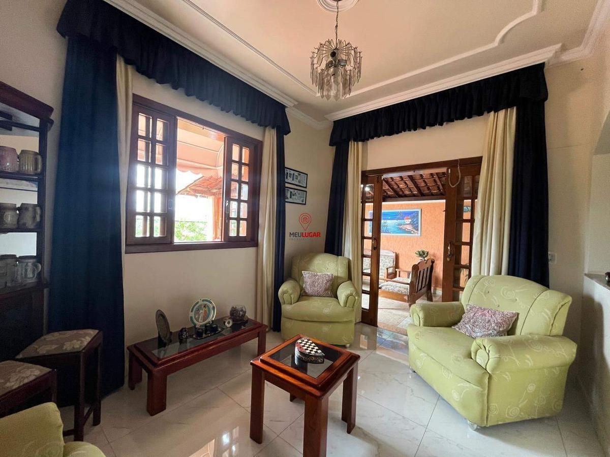 Casa, Diamante, 4 Quartos, 2 Vagas, 1 Suíte