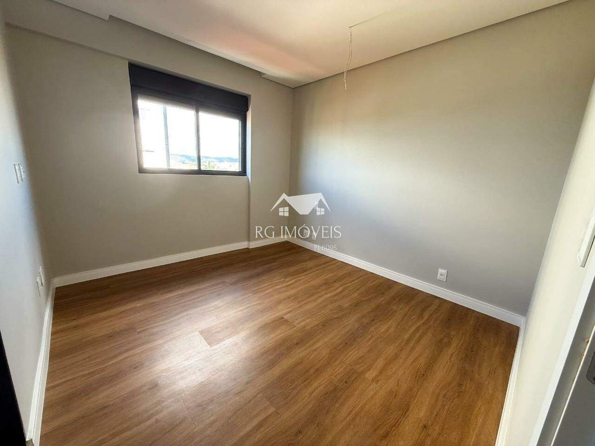 Apartamento, Barreiro, 3 Quartos, 3 Vagas, 3 Suítes
