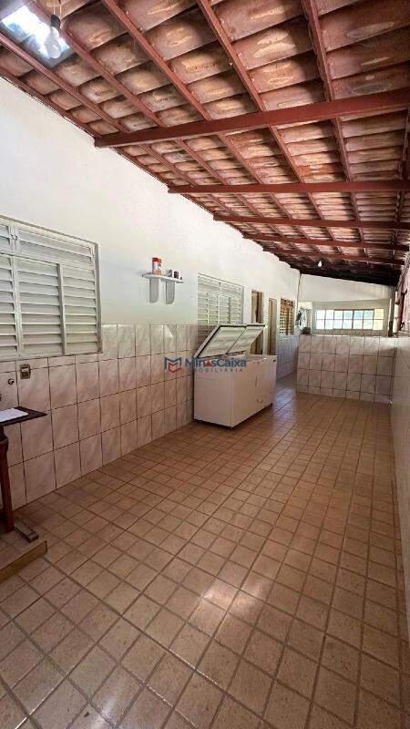 Fazenda, Alphaville, 3 Quartos, 5 Vagas, 1 Suíte