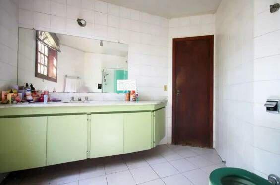Casa, Santa Lúcia, 6 Quartos, 3 Vagas, 1 Suíte