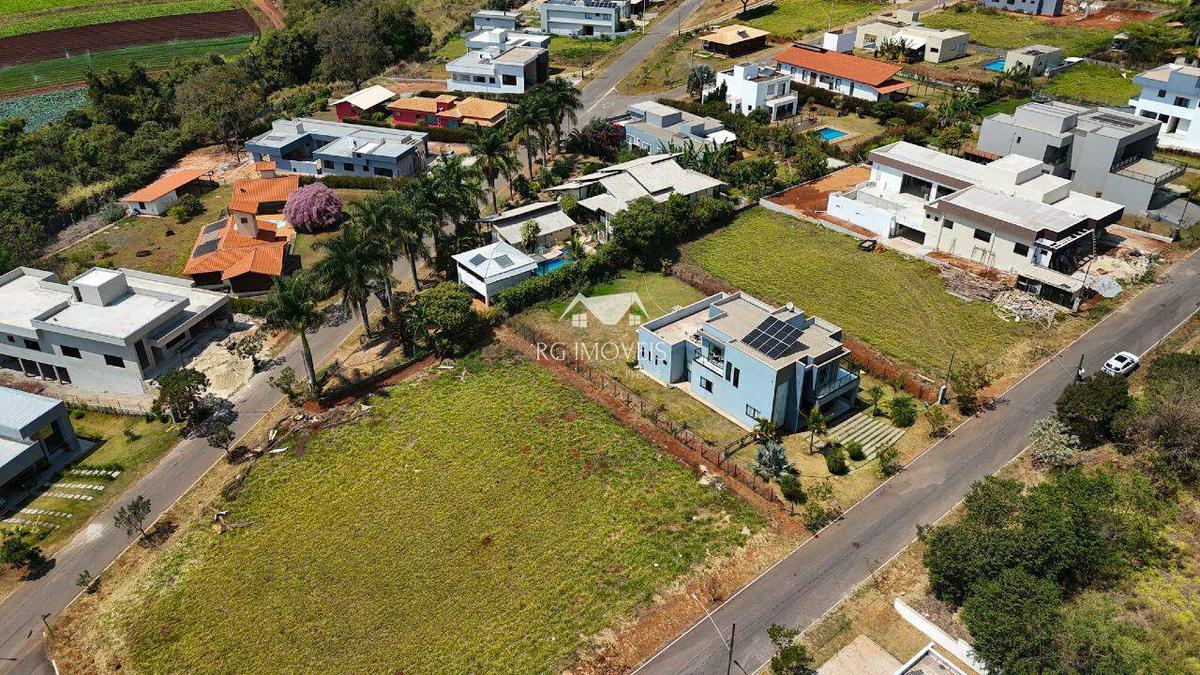 Lote, Condomínio Serra dos Bandeirantes, 0 Quarto, 0 Vaga