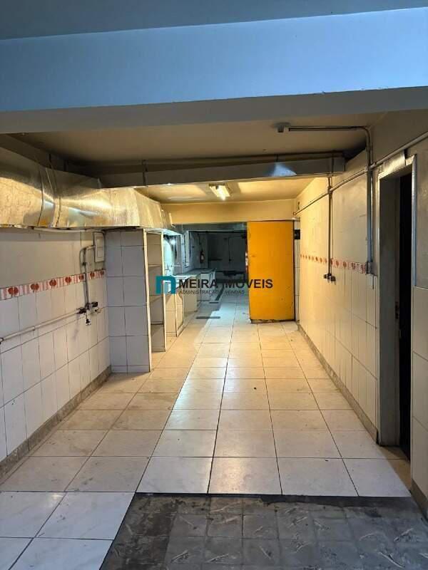 Andar, Centro, 0 Quarto, 0 Vaga