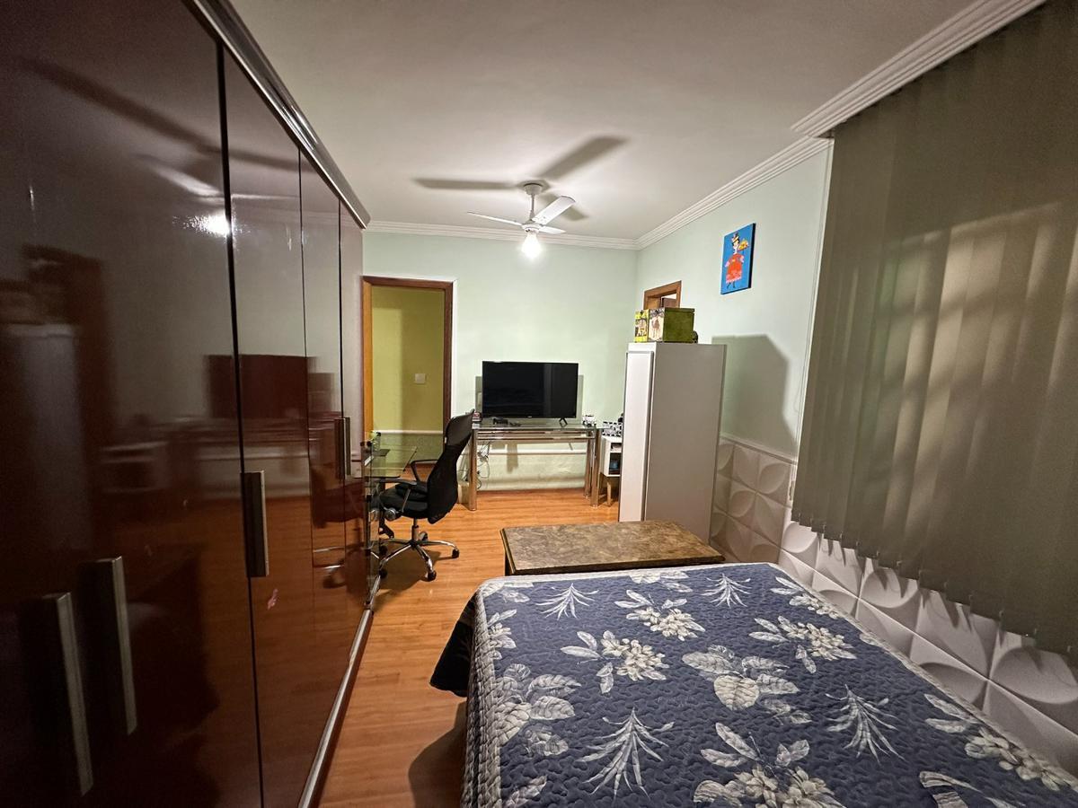 Casa, Heliópolis, 5 Quartos, 1 Vaga, 1 Suíte