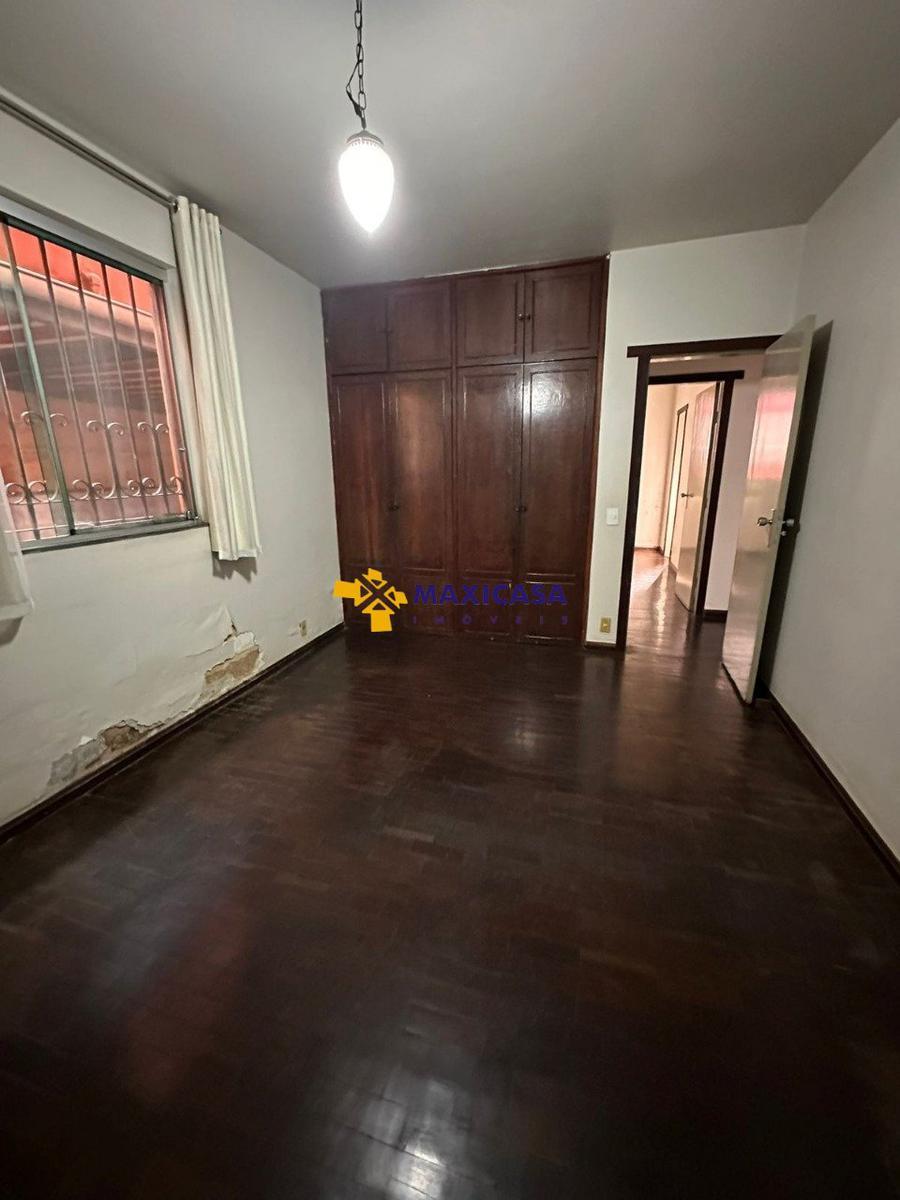 Casa, Ouro Preto, 3 Quartos, 3 Vagas, 1 Suíte