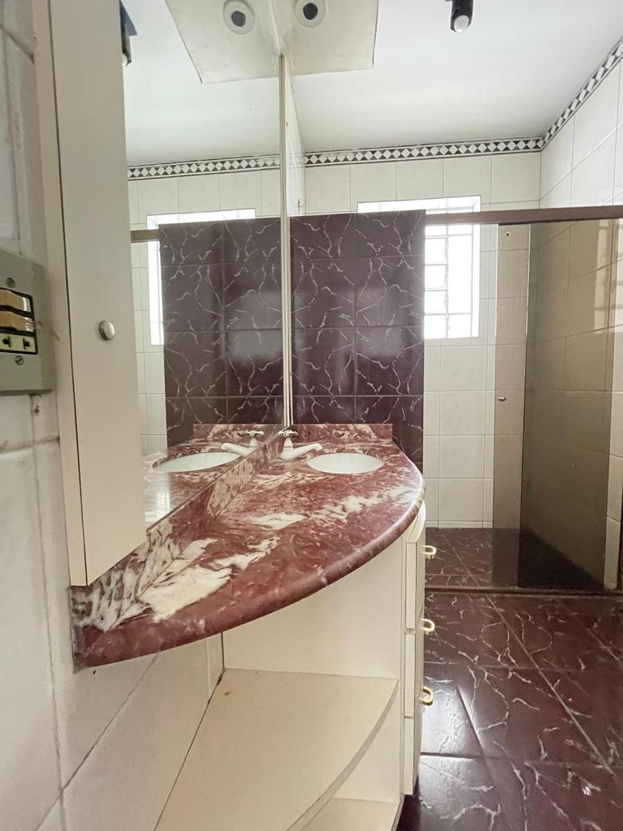 Casa, Cidade Nova, 3 Quartos, 4 Vagas, 1 Suíte