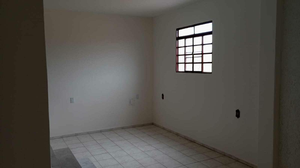 Sala, Caiçaras, 0 Quarto, 0 Vaga