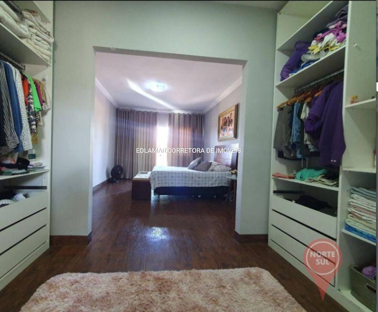 Casa, Tangará, 3 Quartos, 3 Vagas, 1 Suíte