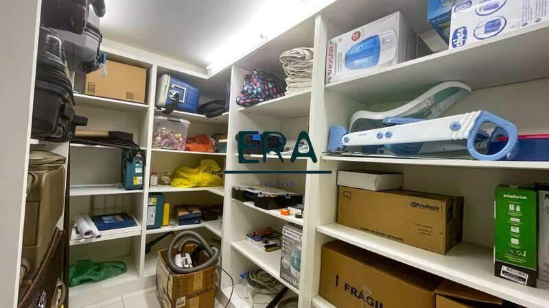 Casa, Vila Paris, 6 Quartos, 7 Vagas, 2 Suítes