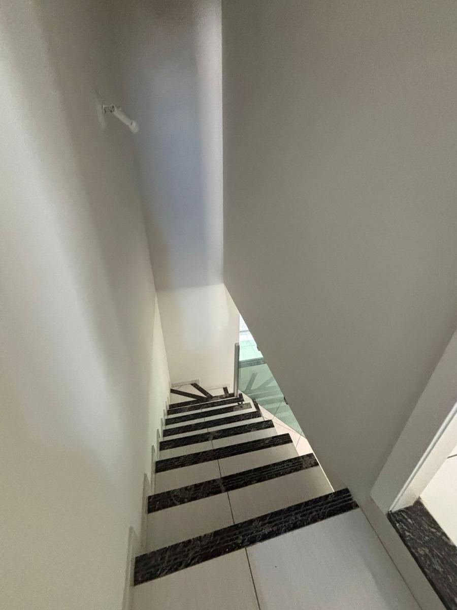 Casa, Jardim Leblon, 2 Quartos, 2 Vagas, 2 Suítes