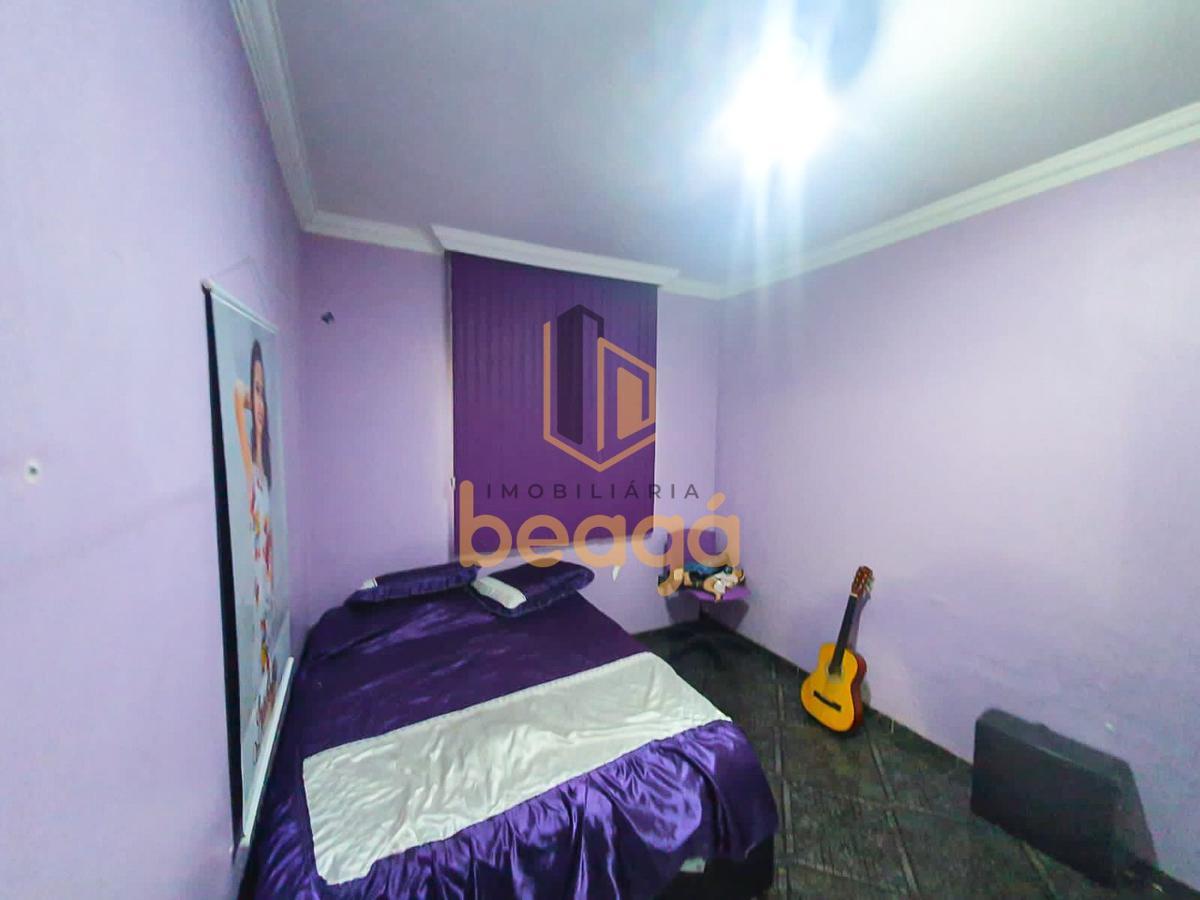 Casa, Arvoredo, 4 Quartos, 2 Vagas, 1 Suíte