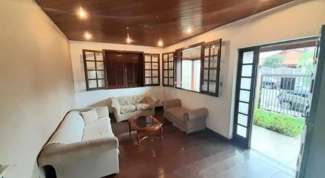 Casa, Santa Inês, 5 Quartos, 2 Vagas, 1 Suíte