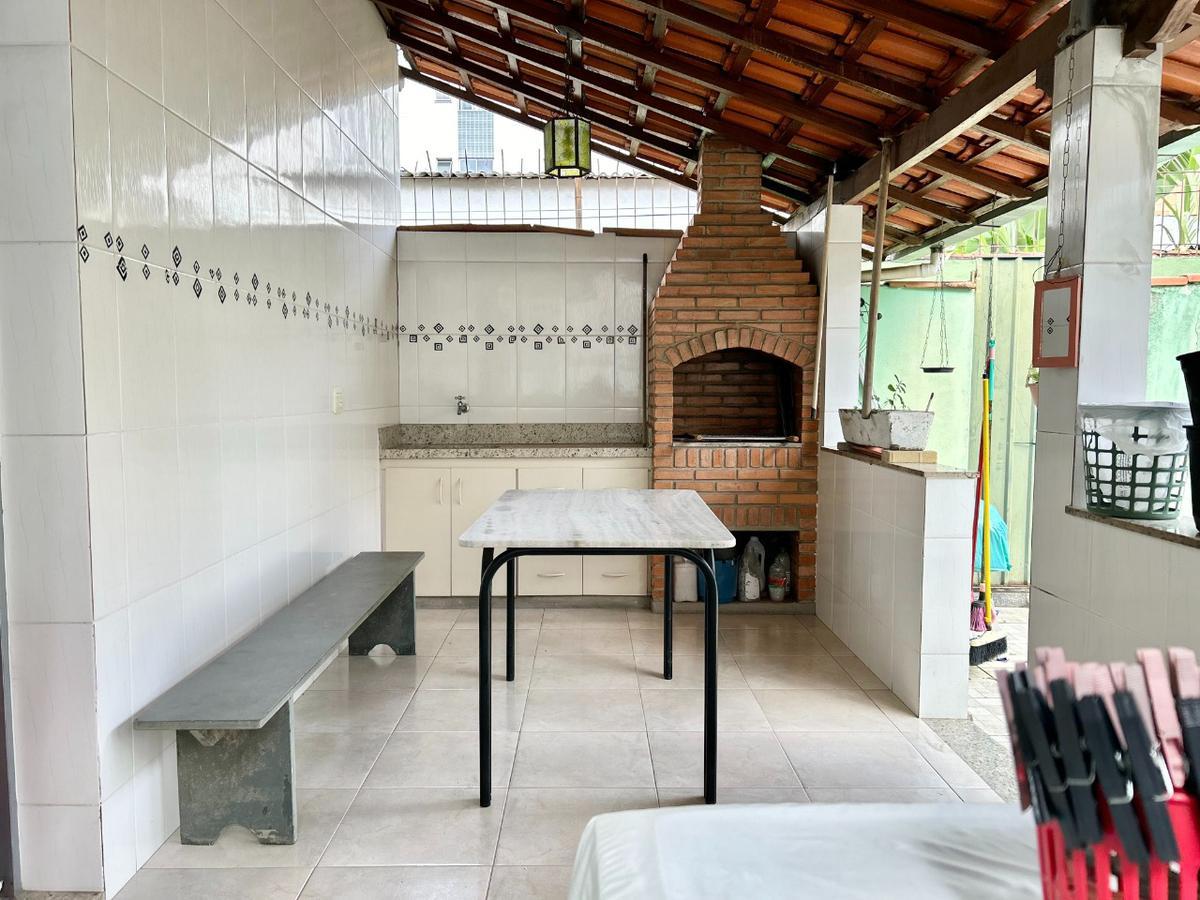 Casa, Liberdade, 3 Quartos, 2 Vagas, 1 Suíte