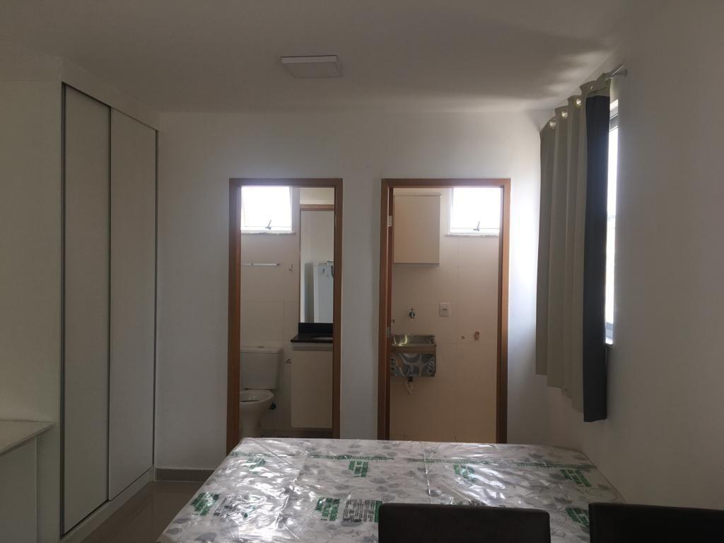 Quitinete, União, 1 Quarto, 7 Vagas