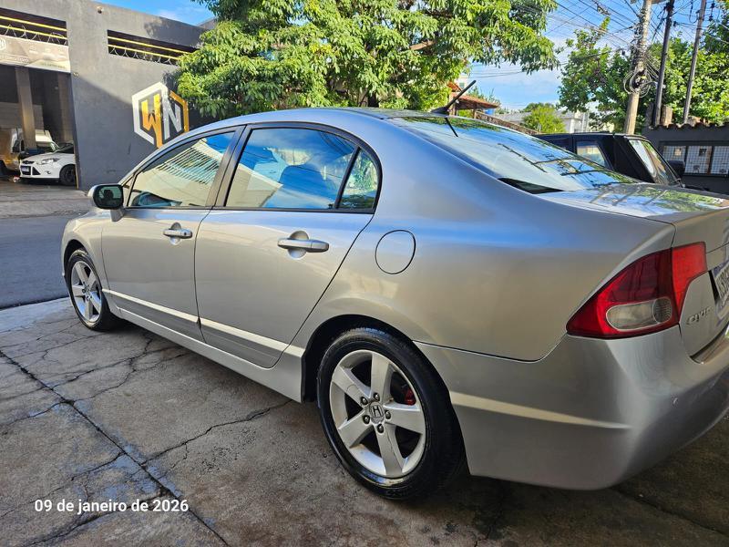Honda Civic Sedan Lxs 1.8/1.8 Flex 16v Aut. 4p