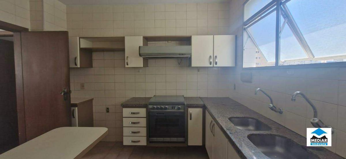 Apartamento, Funcionários, 3 Quartos, 1 Vaga, 1 Suíte