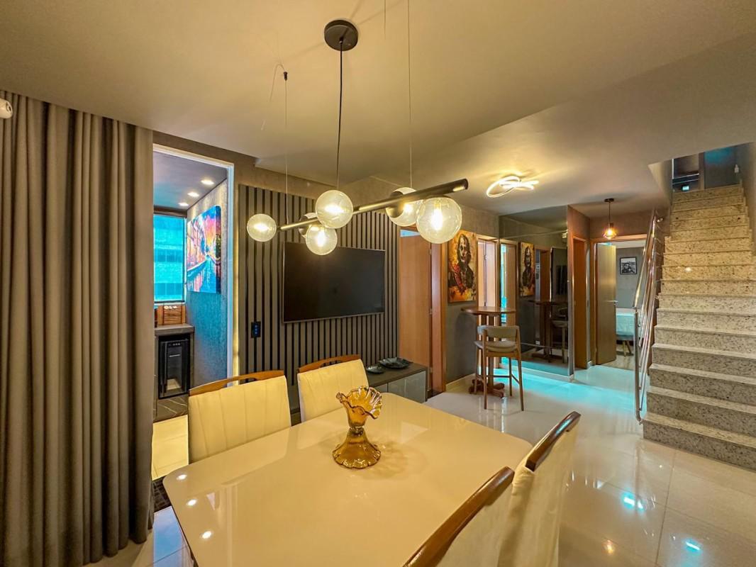 Cobertura, Ouro Preto, 2 Quartos, 2 Vagas, 1 Suíte