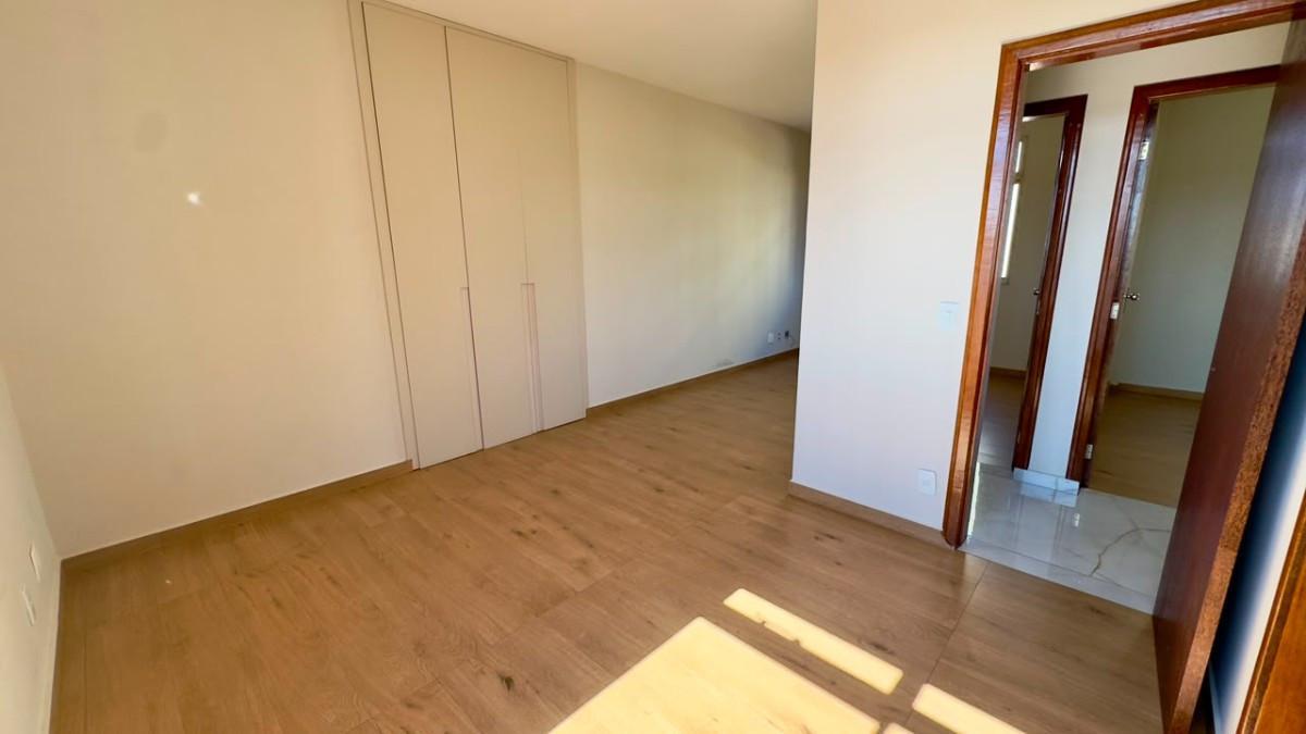 Cobertura, Minas Brasil, 4 Quartos, 2 Vagas, 2 Suítes