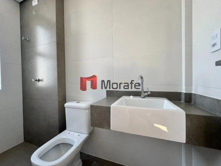 Apartamento, Sagrada Família, 3 Quartos, 2 Vagas, 1 Suíte