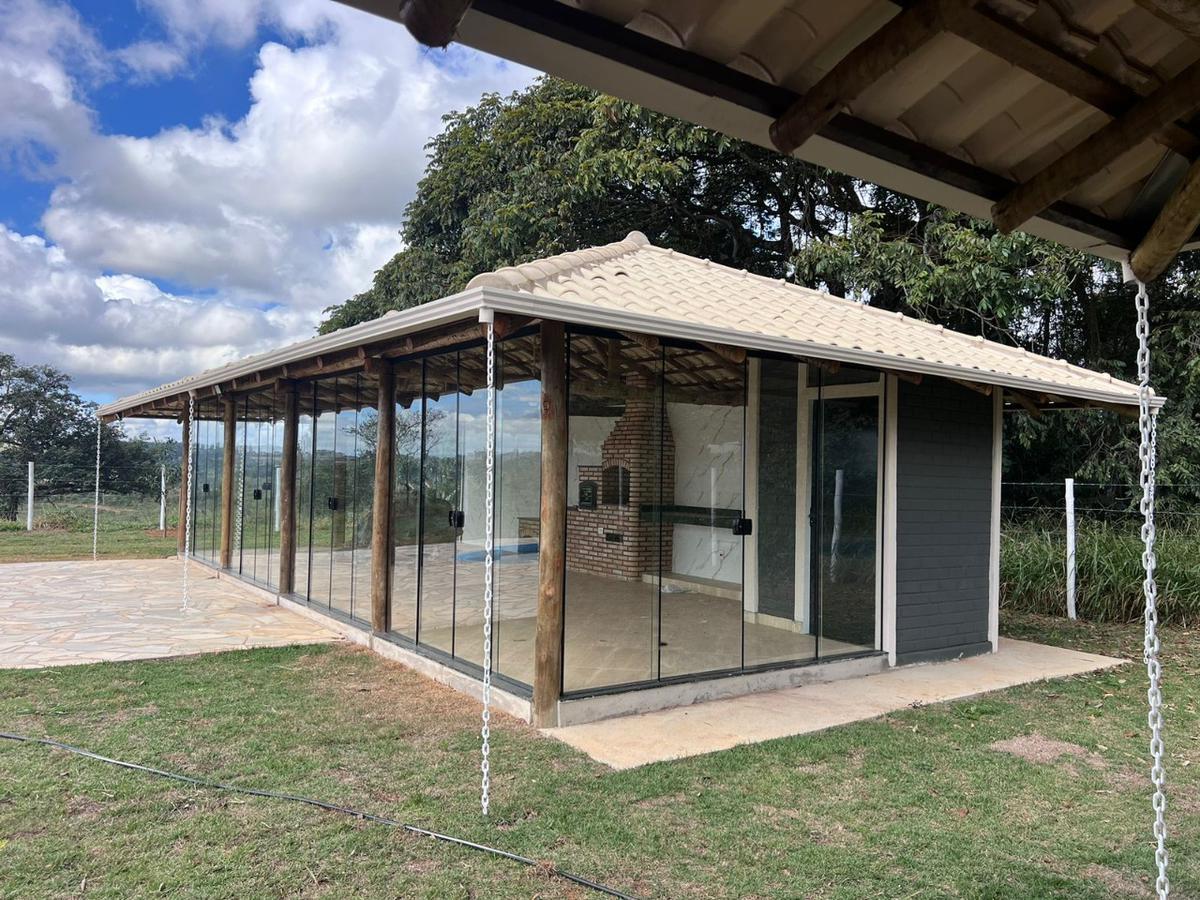 Fazenda, Centro, 3 Quartos, 10 Vagas, 2 Suítes