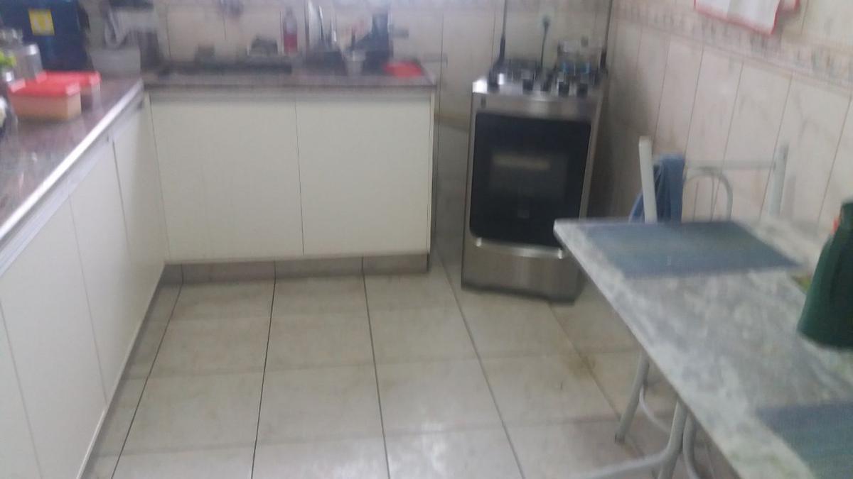 Casa, Cachoeirinha, 9 Quartos, 4 Vagas, 3 Suítes