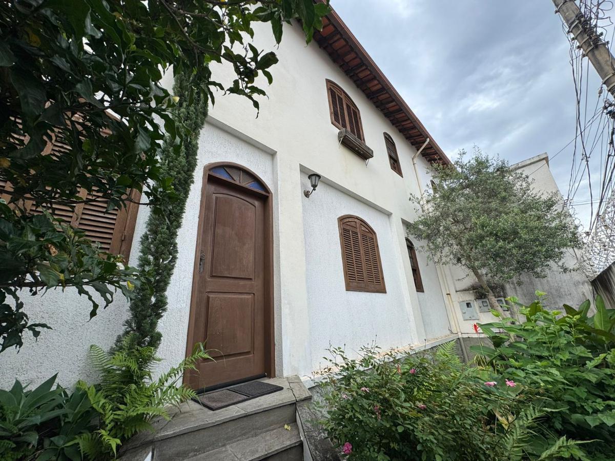 Apartamento, Floresta, 5 Quartos, 3 Vagas, 1 Suíte
