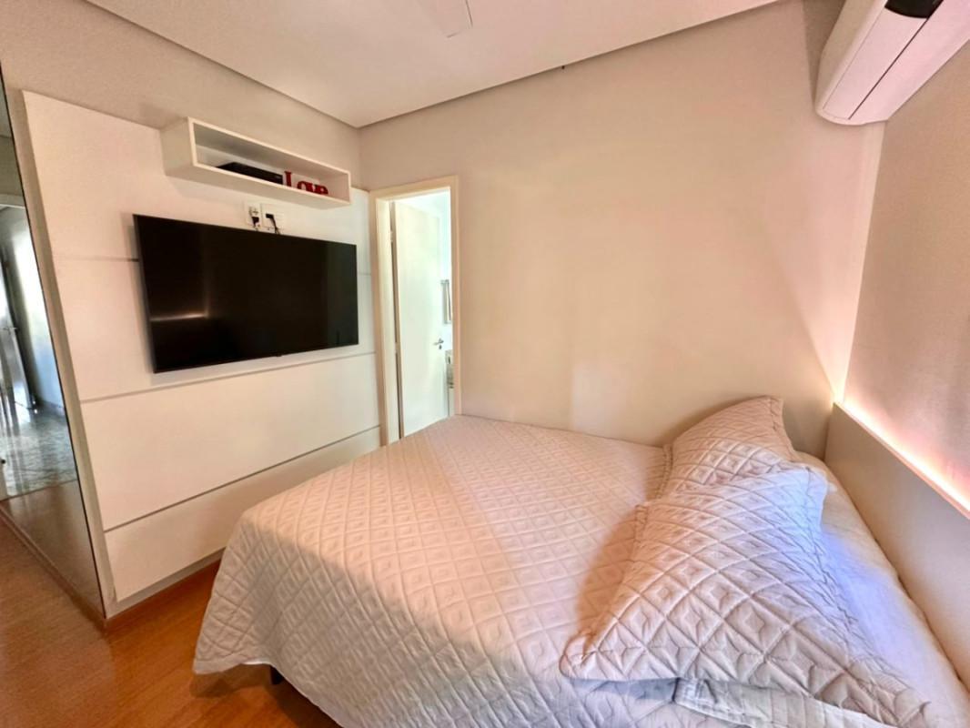 Apartamento, Castelo, 3 Quartos, 2 Vagas, 1 Suíte