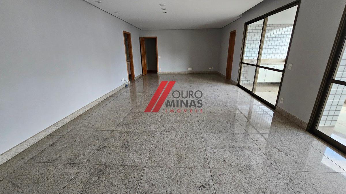 Apartamento, Funcionários, 4 Quartos, 4 Vagas, 2 Suítes