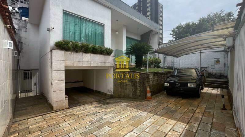 Casa, São Lucas, 7 Quartos, 3 Vagas, 1 Suíte