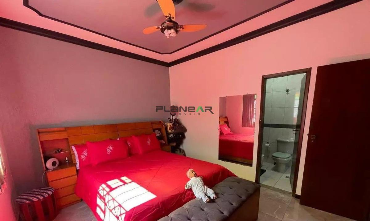 Casa, Jardim Riacho das Pedras, 3 Quartos, 6 Vagas, 2 Suítes