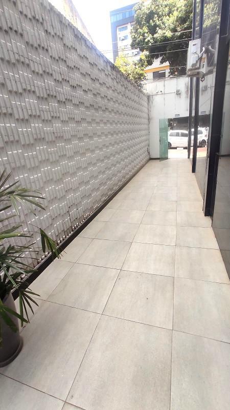 Sala, Funcionários, 0 Quarto, 1 Vaga