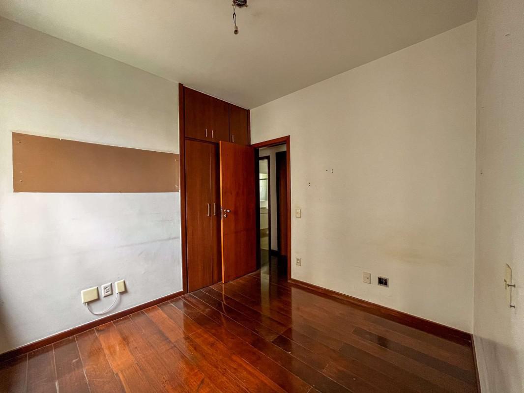 Apartamento, Santo Agostinho, 4 Quartos, 2 Vagas, 1 Suíte
