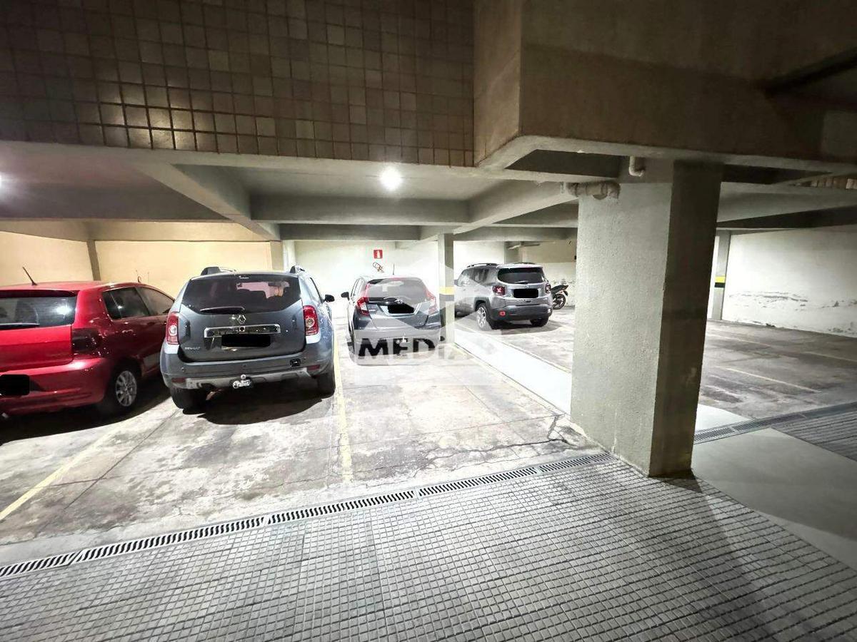 Apartamento, Castelo, 3 Quartos, 1 Vaga, 1 Suíte