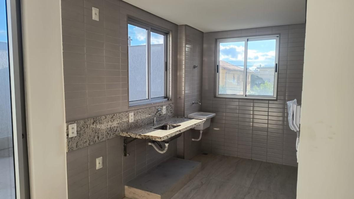 Apartamento, Esplanada, 2 Quartos, 1 Vaga, 1 Suíte