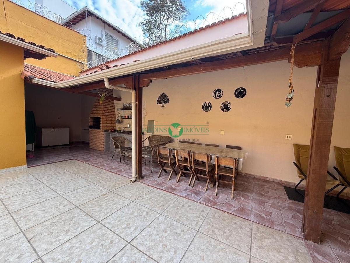Casa, Renascença, 4 Quartos, 2 Vagas, 1 Suíte