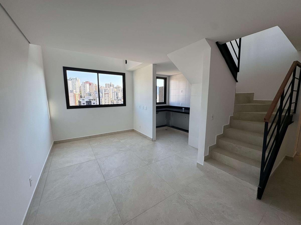 Cobertura, Serra, 2 Quartos, 2 Vagas, 1 Suíte