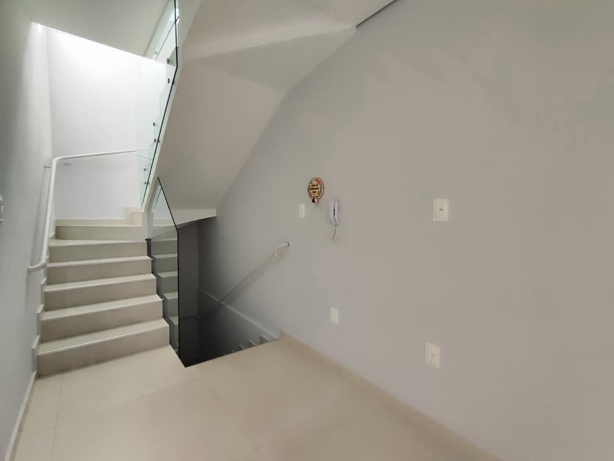 Casa, Concórdia, 2 Quartos, 1 Vaga, 1 Suíte