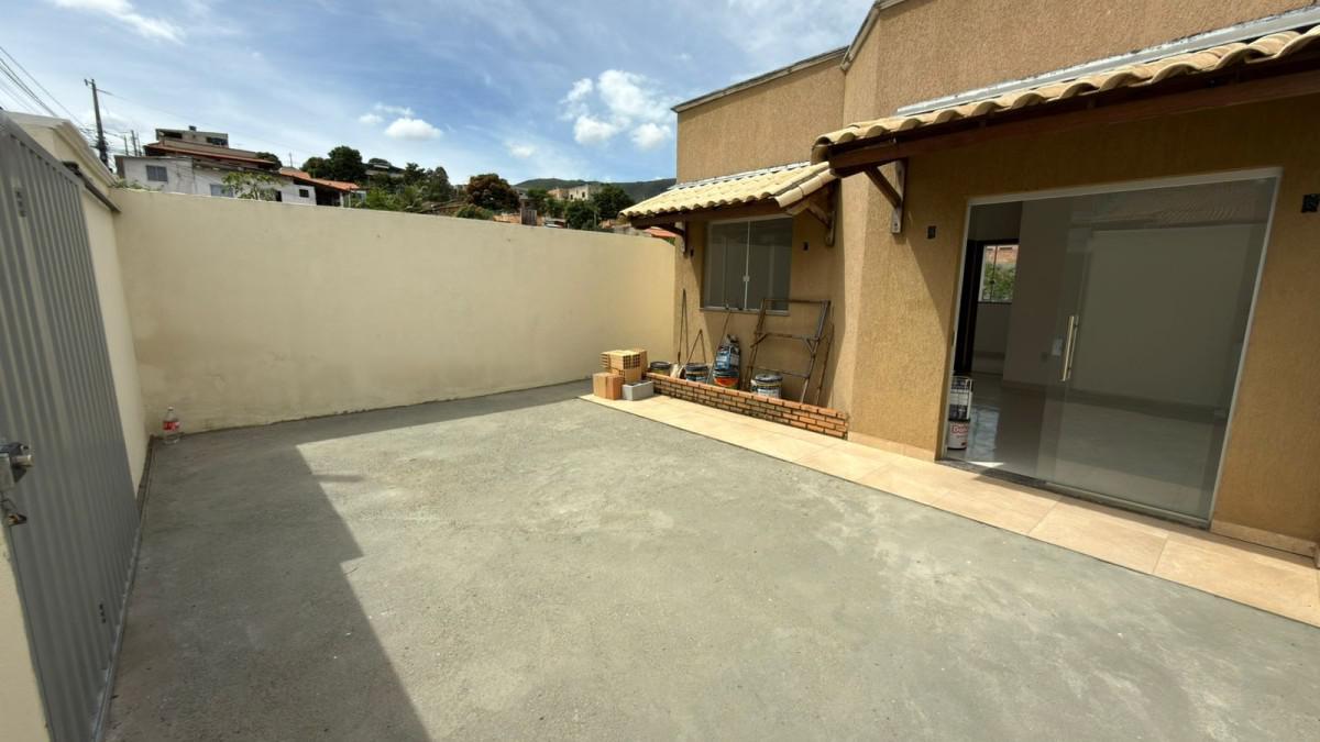 Casa, Tangará, 2 Quartos, 2 Vagas