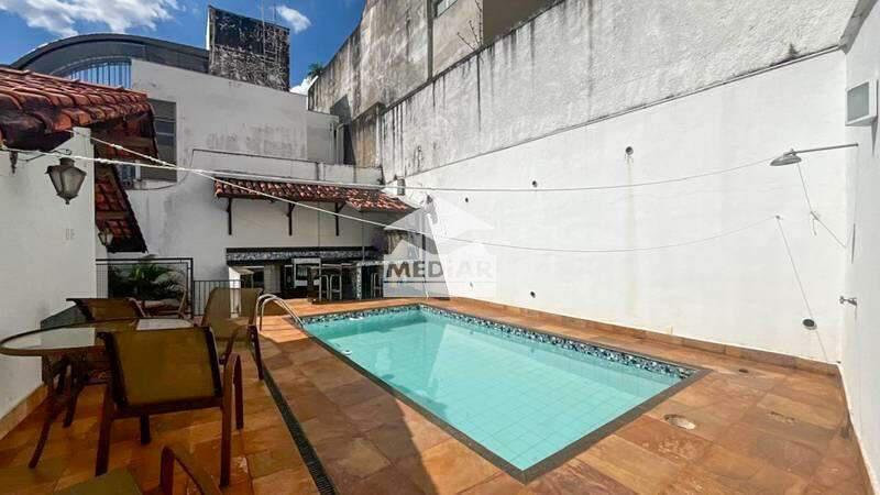Casa, Comiteco, 5 Quartos, 6 Vagas, 2 Suítes