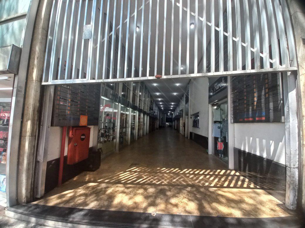 Andar, Centro, 0 Quarto, 0 Vaga