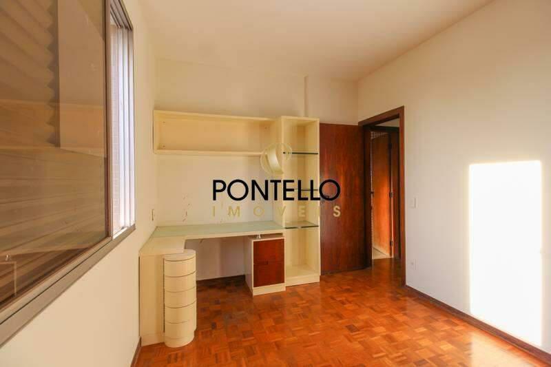 Apartamento, Funcionários, 4 Quartos, 2 Vagas, 1 Suíte