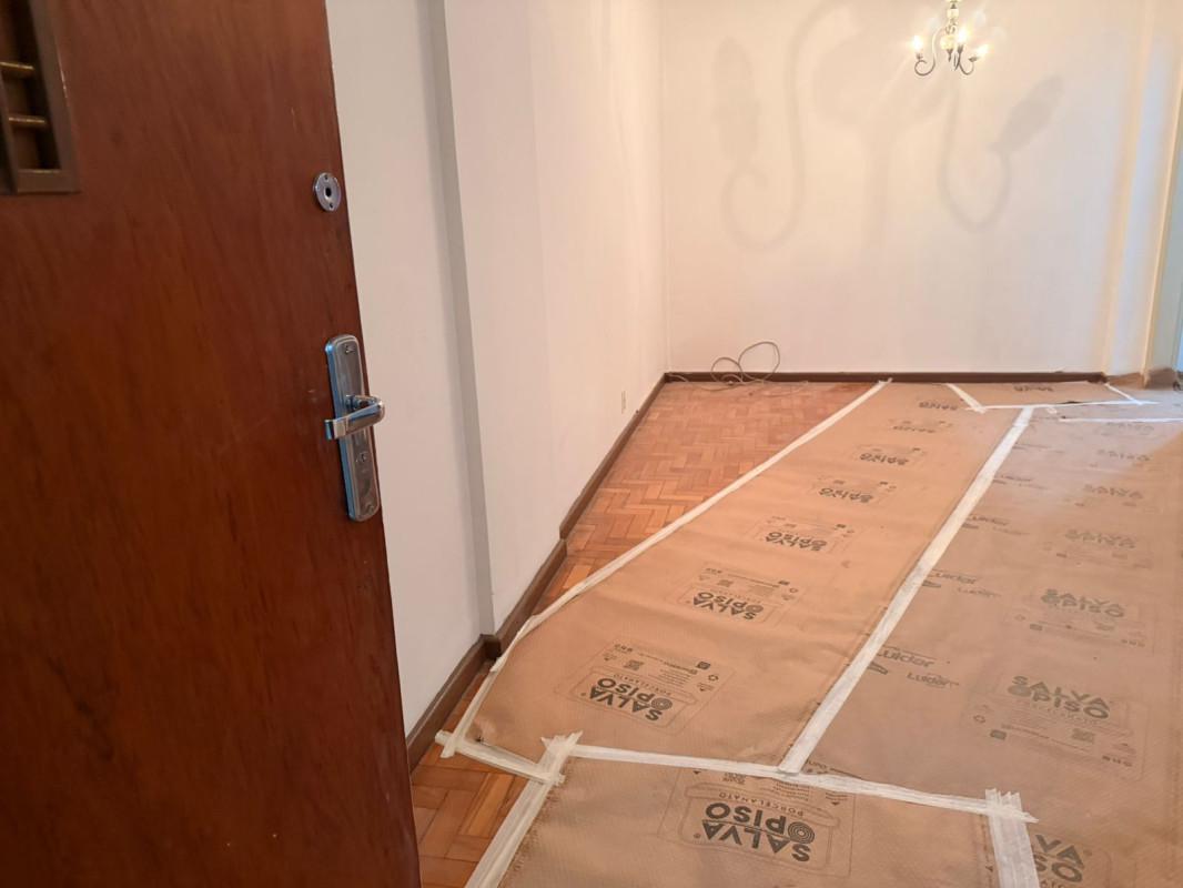 Apartamento, Centro, 2 Quartos, 0 Vaga