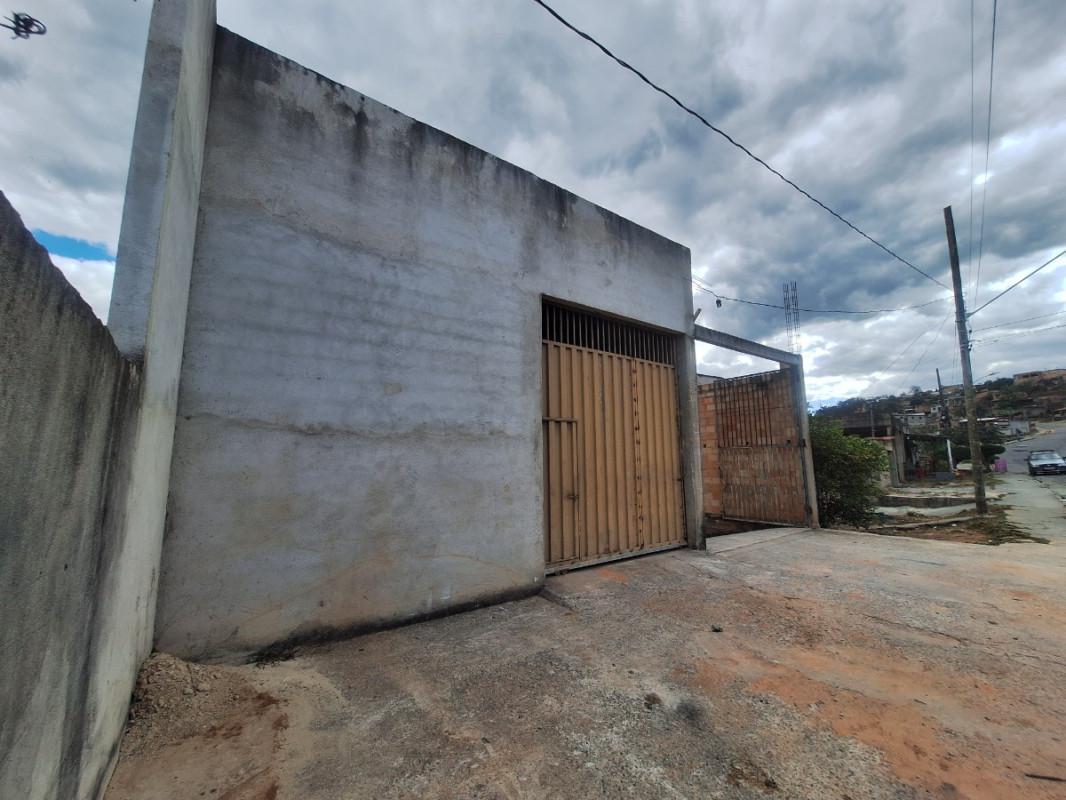 Galpão, Sevilha (2 Seção), 2 Quartos, 15 Vagas