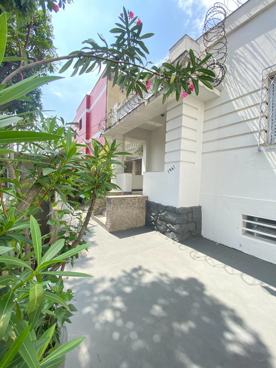 Casa, Carlos Prates, 4 Quartos, 0 Vaga, 1 Suíte