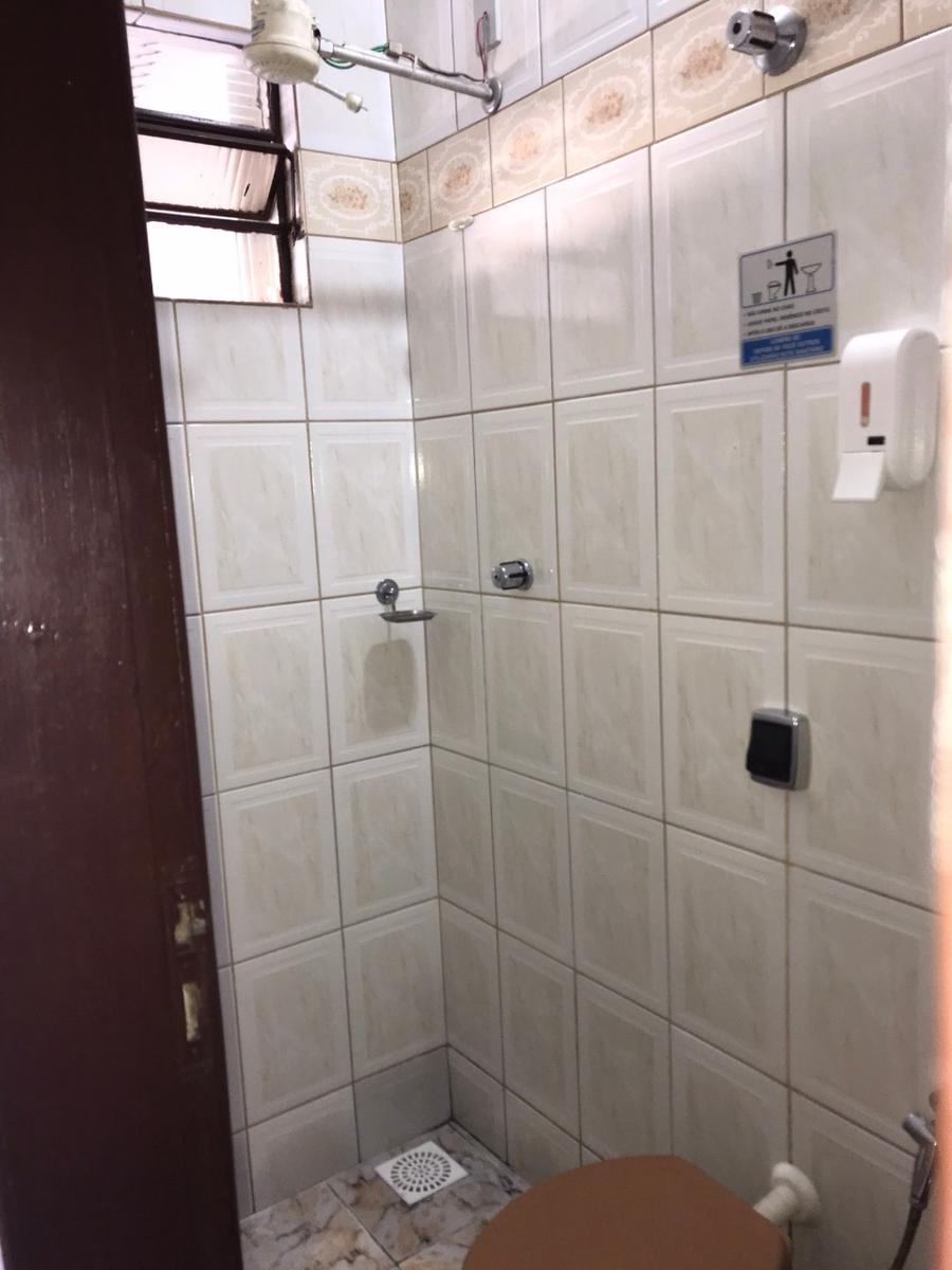 Casa Comercial, Planalto, 2 Quartos, 6 Vagas